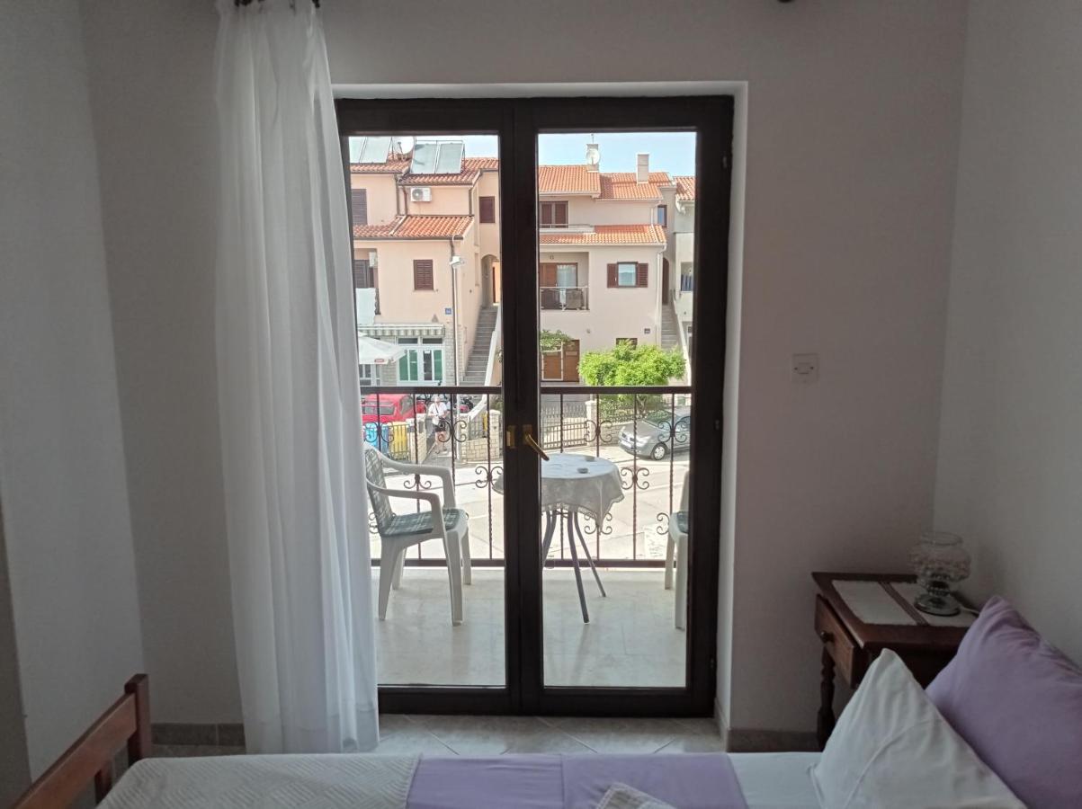 "Sunny" - Studio Apartment Pola Esterno foto